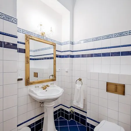 Hotel Na Zámečku 3*